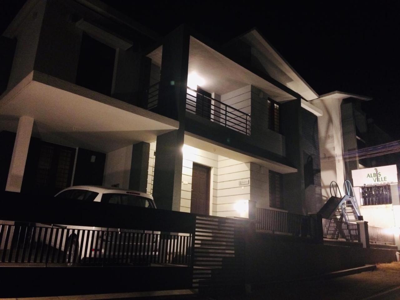 Albisville Hilltop Mansion Ooty Exteriér fotografie